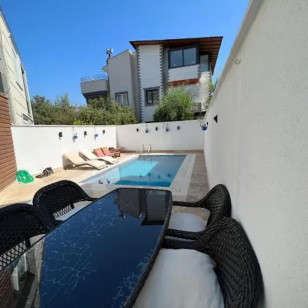 Oezel Havuzlu Rahat * Belek